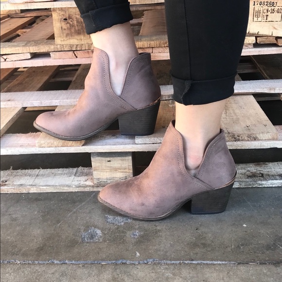 Taupe Side Cutouts Gold Trim Ankle Bootie - Picture 3 of 8